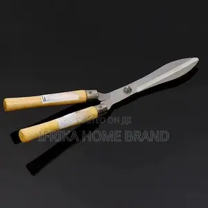 Wooden Handle Garden Shear Hedges Grass Shrubs Branch Cutter