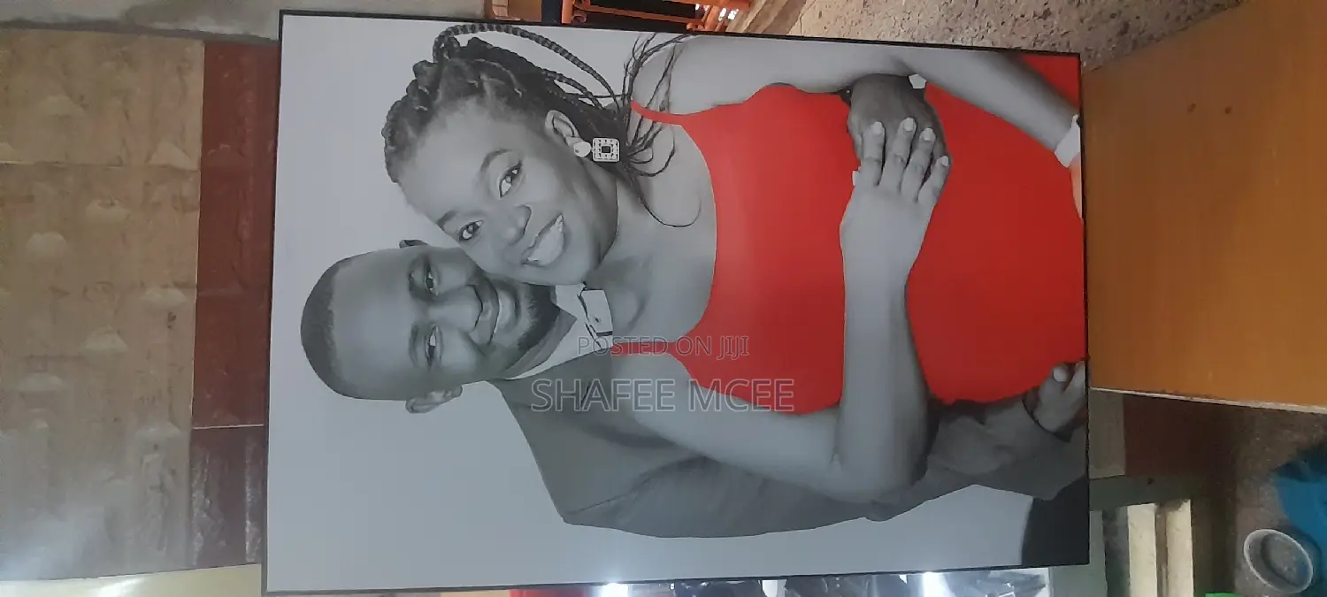 We Put Photos On Boards Frame