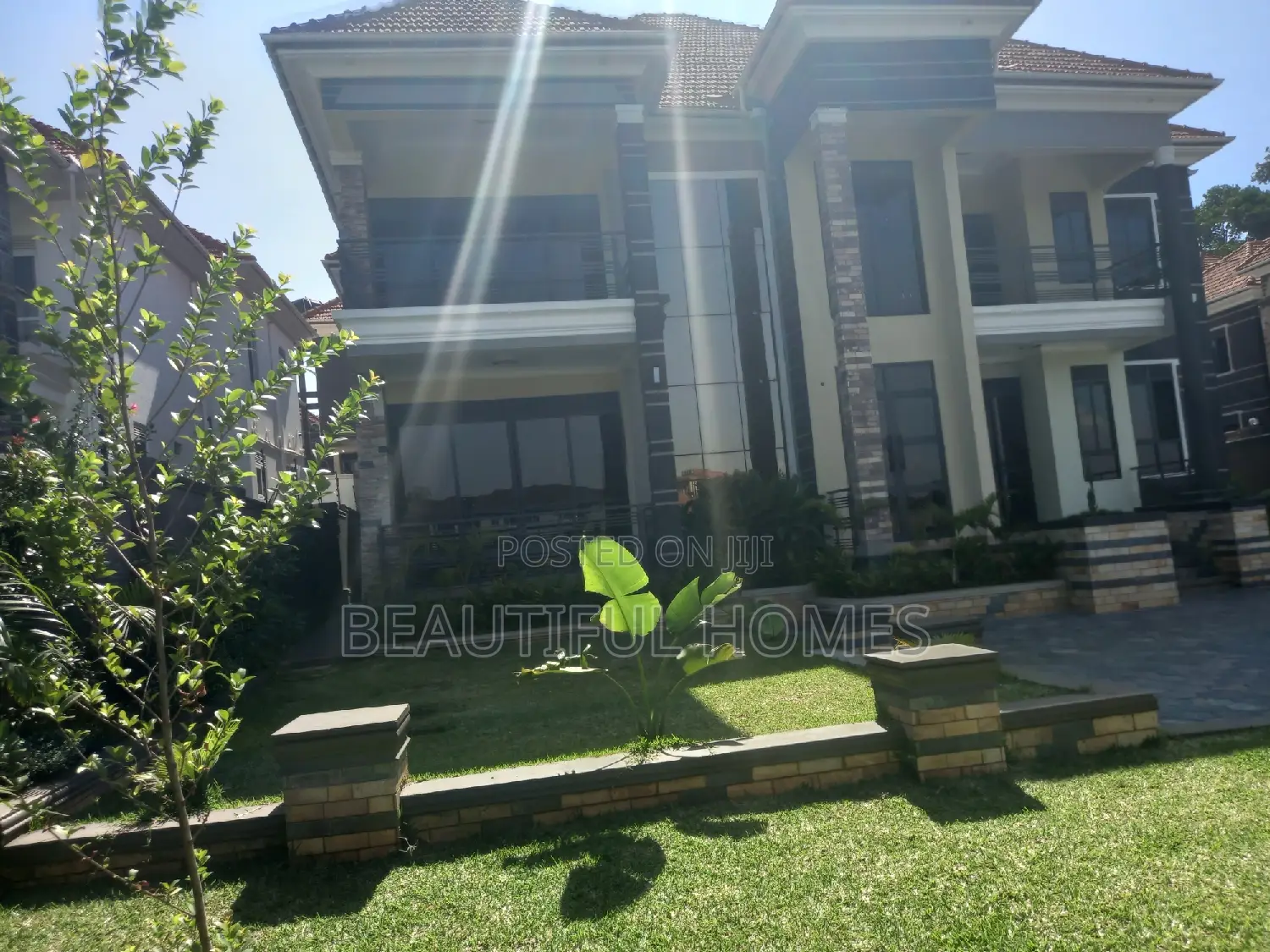 Furnished 7bdrm House in Kisaasi, Central Division for sale