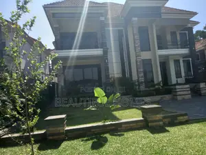 Furnished 7bdrm House in Kisaasi, Central Division for sale