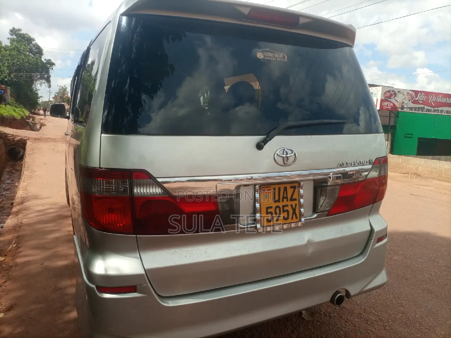 Toyota Alphard 2004 Silver