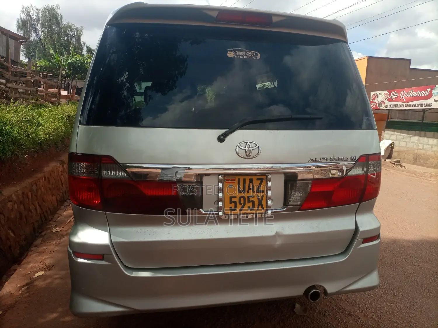 Toyota Alphard 2004 Silver