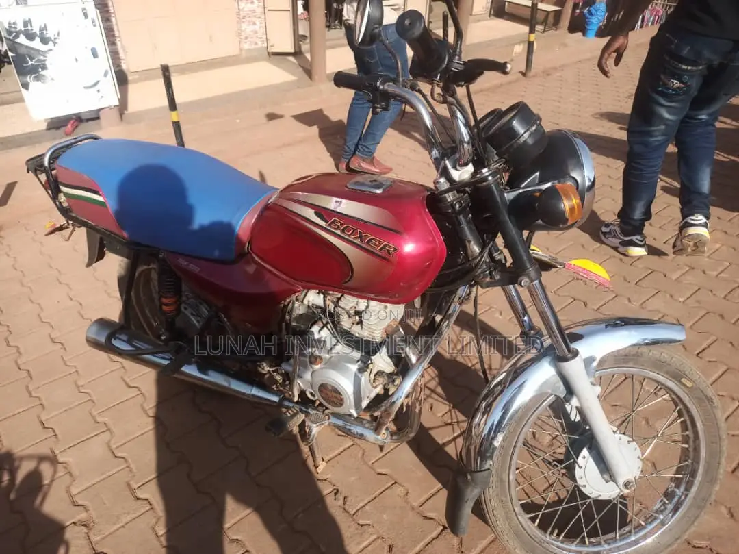 Bajaj Boxer 2017 Red