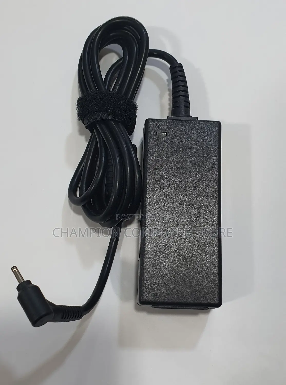 Asus Extra Small Pin 40w (2.5mm × 0.7mm)Laptop Charger
