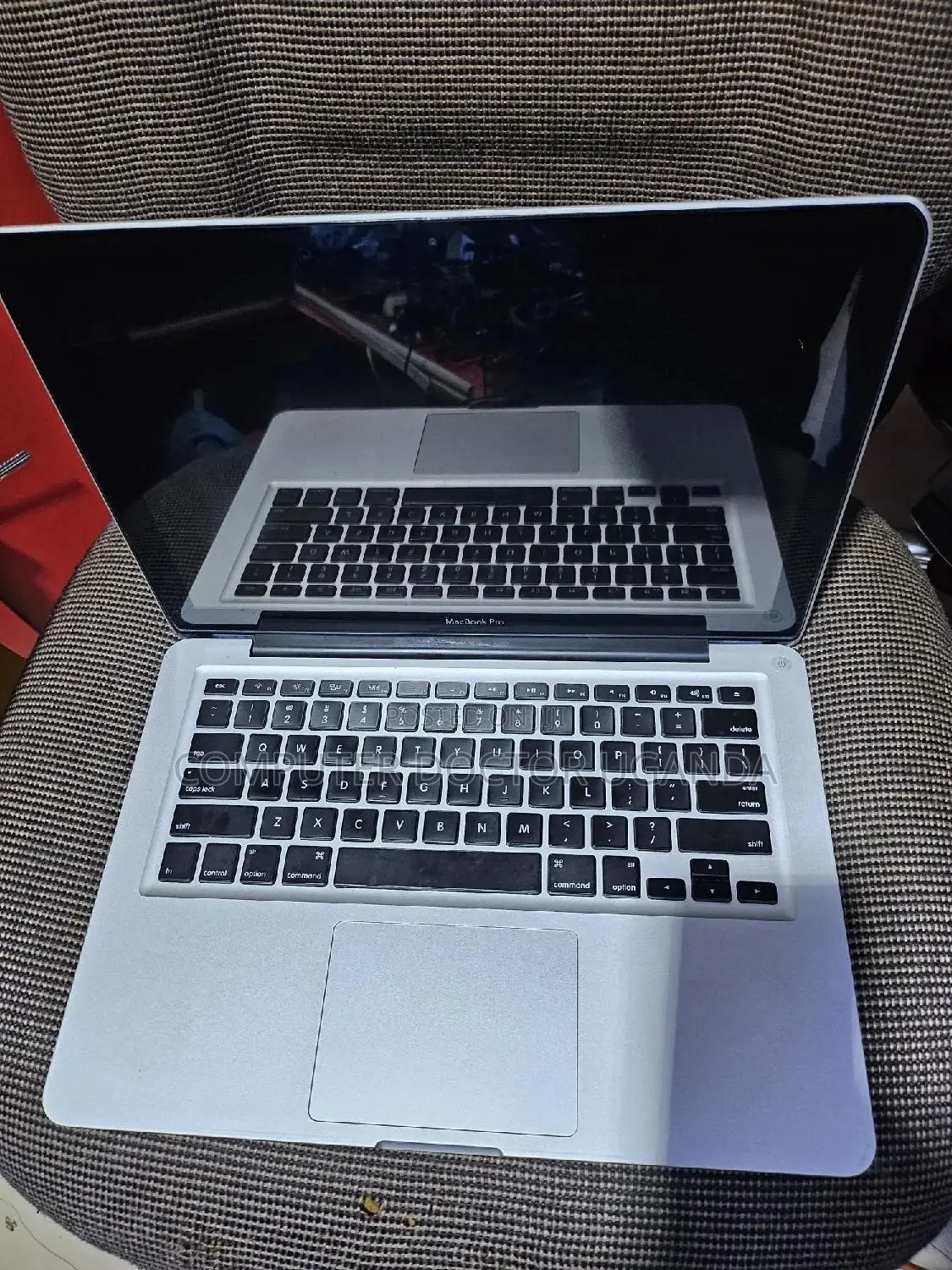 Laptop Apple MacBook 2012 6GB Intel Core I5 SSD 256GB