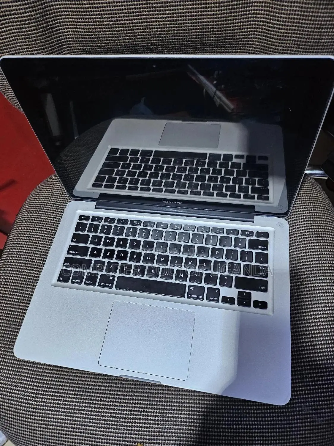 Laptop Apple MacBook 2012 6GB Intel Core I5 SSD 256GB