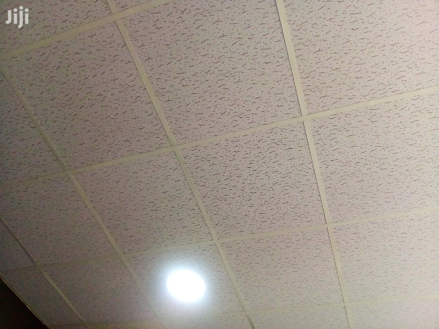 Suspended Ceiling.