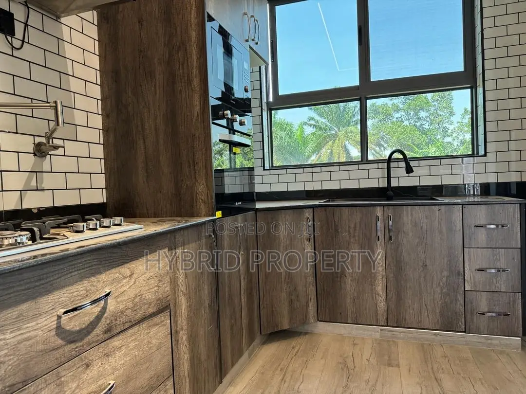 20bdrm Apartment in Kyanja In Nakawa for sale