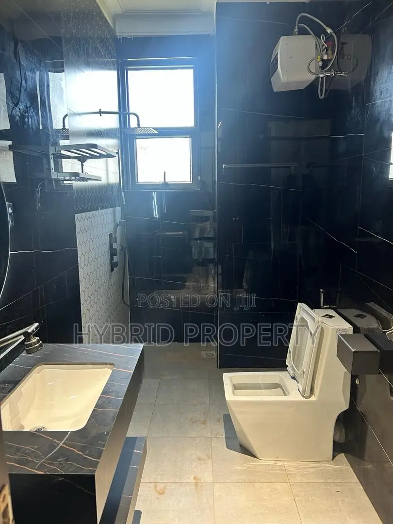 20bdrm Apartment in Kyanja In Nakawa for sale