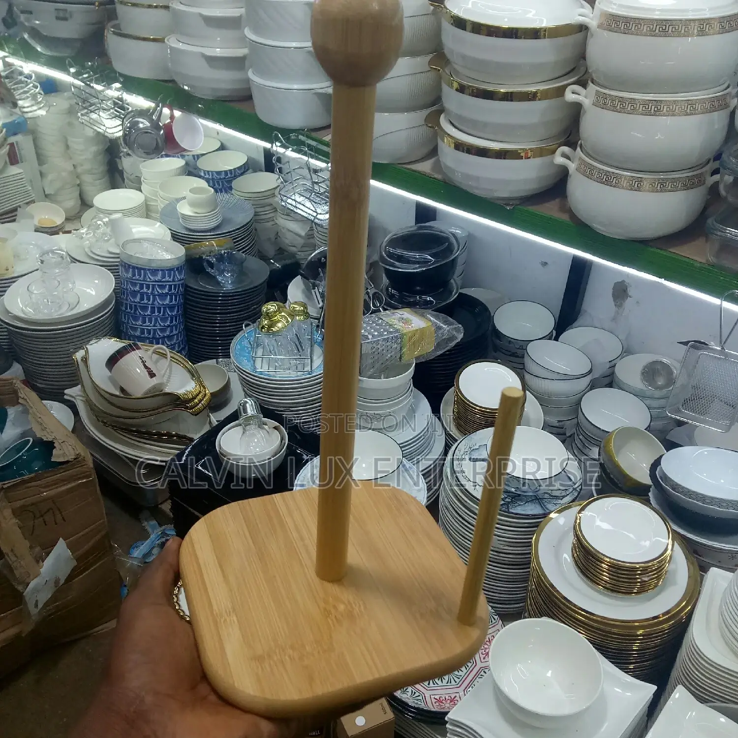 Wooden Tissue Holder