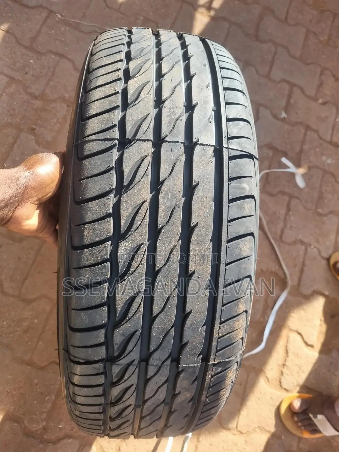 225/60r18 Farroad
