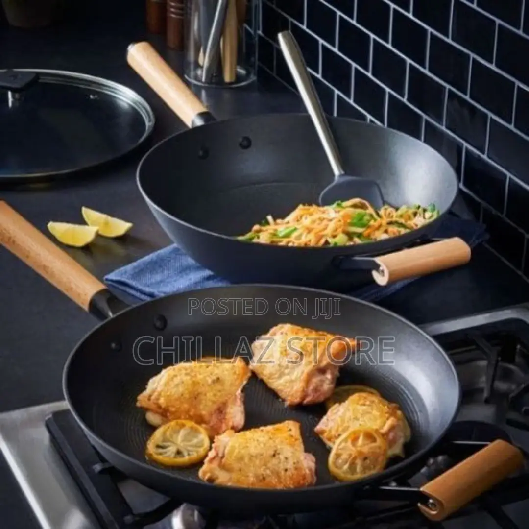 Non-Stick Wok Stir Frying Pan Saucepan With Wooden Handle