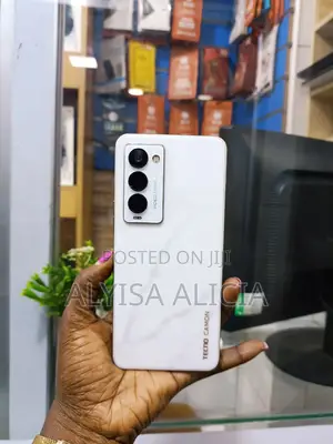 Tecno Camon 18 Premier 256 GB White