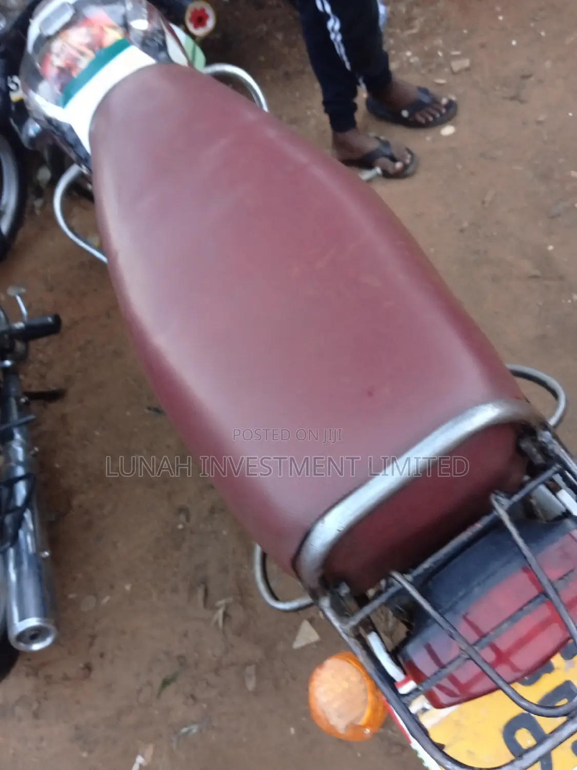 Bajaj Boxer 2023 Red