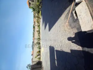 Furnished 7bdrm Mansion in Kisaasi, Nakawa for sale