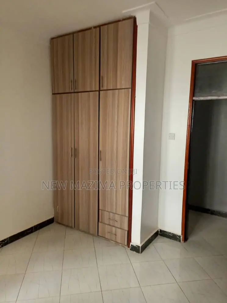 3bdrm Bungalow in Salaama Munyonyo, Division A for sale