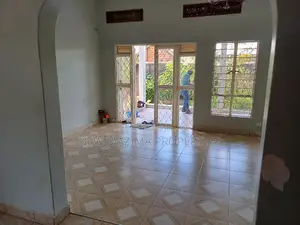 3bdrm Bungalow in Makindye Heights, Division A for sale