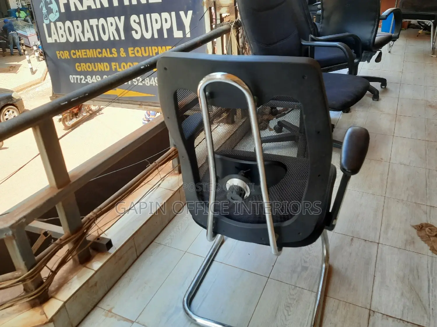 Non Rotating Office Chair
