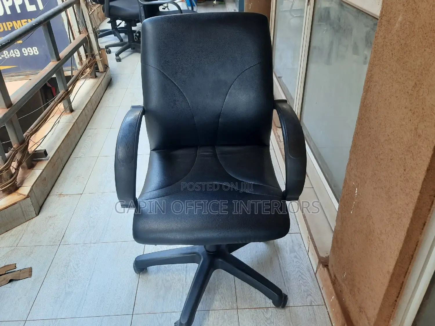 Adjustable Short Back Chair