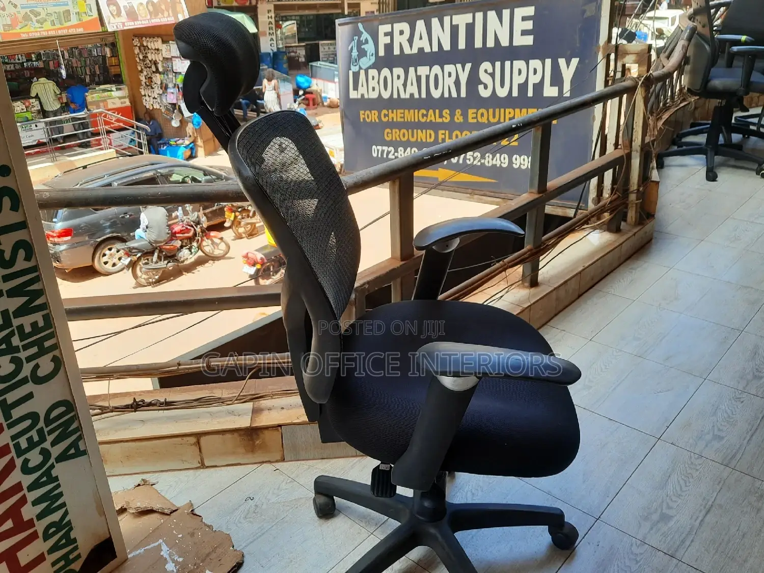 Back Mesh Headrest With Headrest
