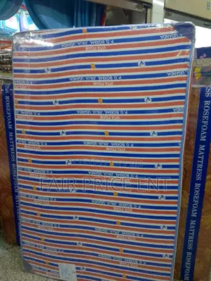 Photo - Vitafoam Mattress Sealed Cover.4*6*6inches( Red)