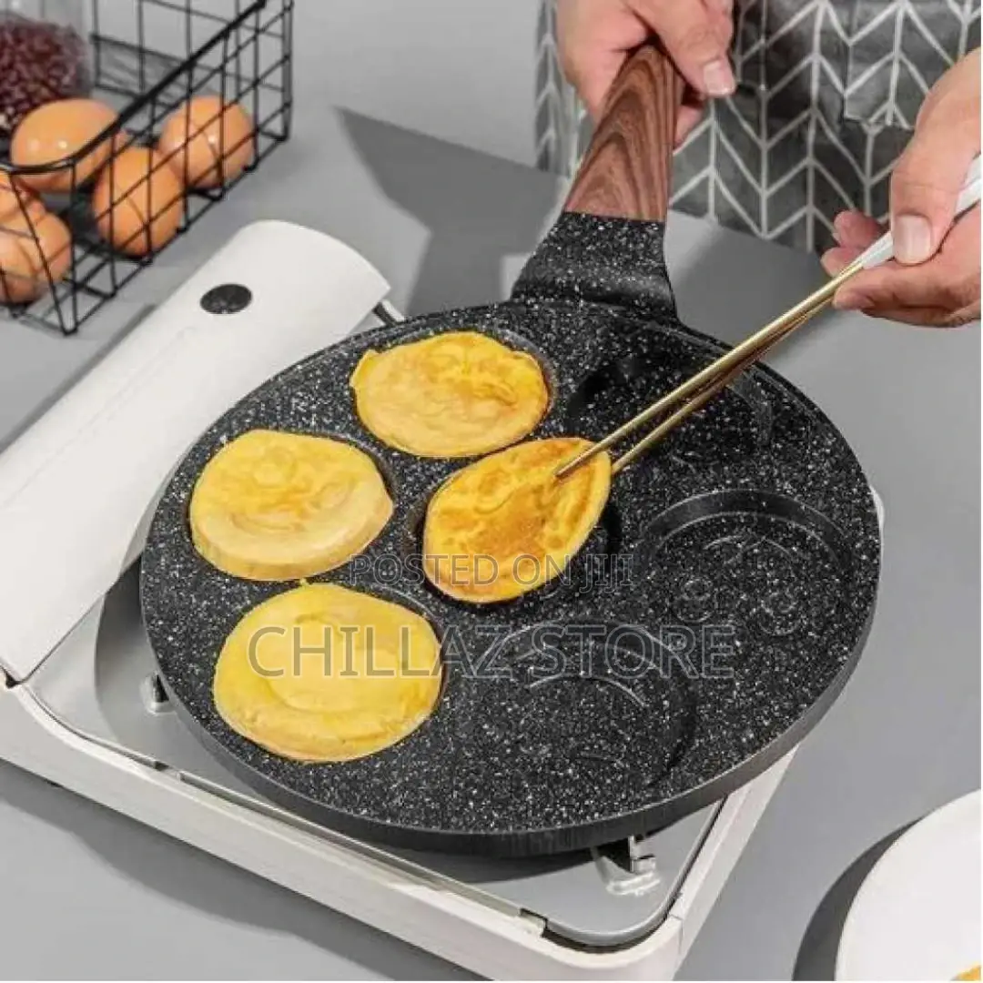 Non Stick Round Smiling Face Baking Pan