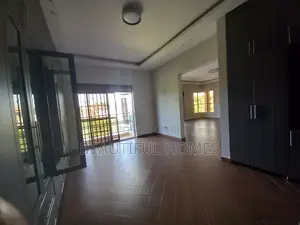 Furnished 7bdrm Duplex in Kisaasi Tarmack, Nakawa for sale