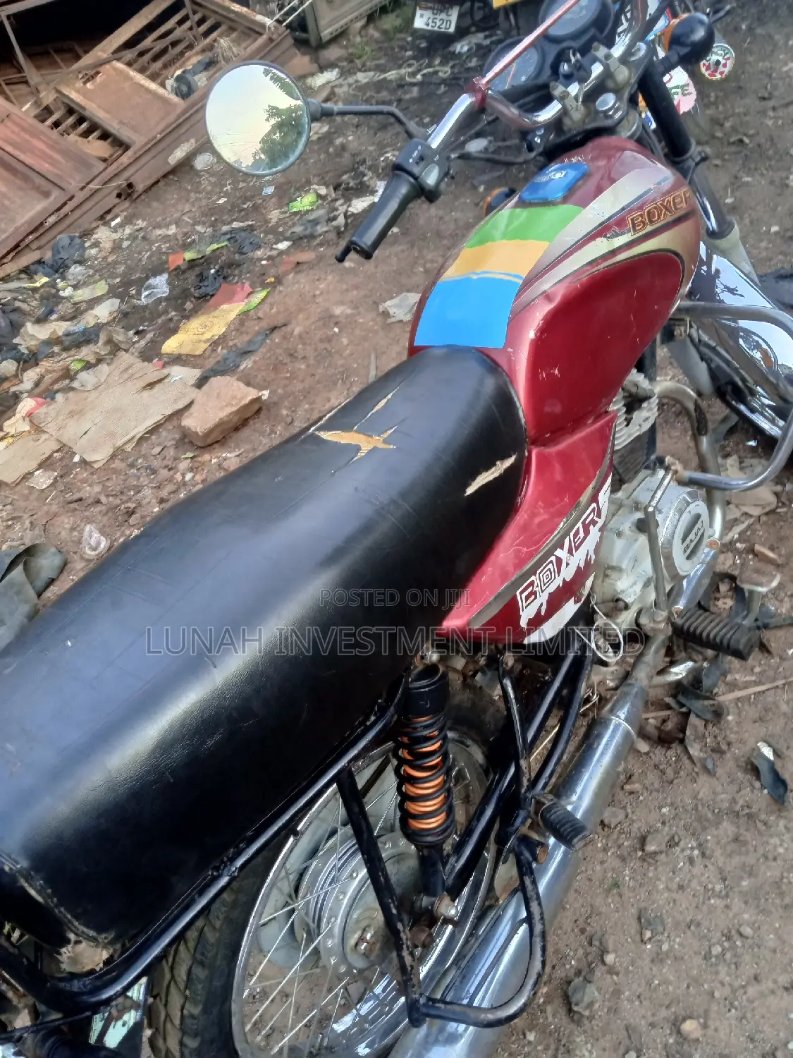 Bajaj Boxer 100 2021 Red
