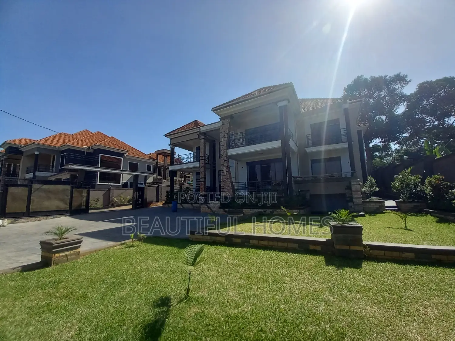 Furnished 7bdrm House in Kisaasi Rich Estate, Nakawa for sale