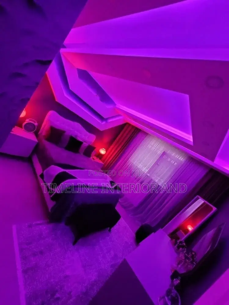 Flashing Bedroom Gypsum Ceiling.