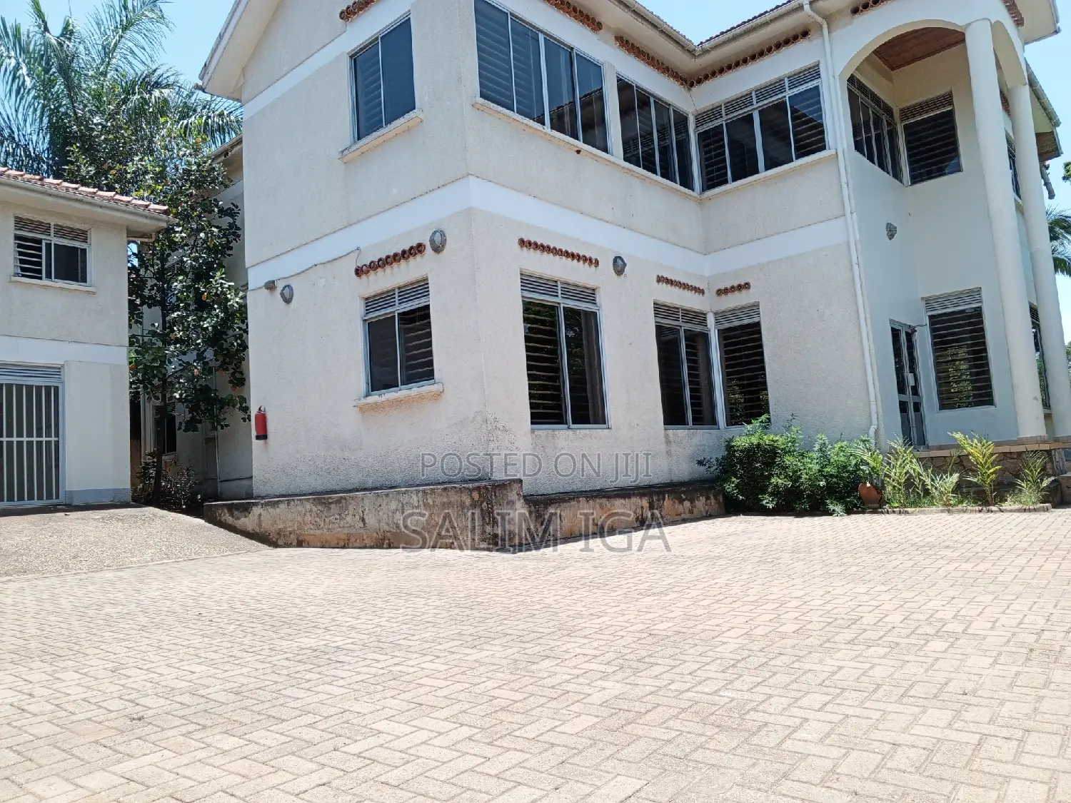 5bdrm Maisonette in Kololo Property, Central Division for rent