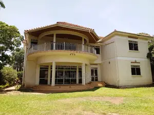 5bdrm Maisonette in Kololo Property, Central Division for rent