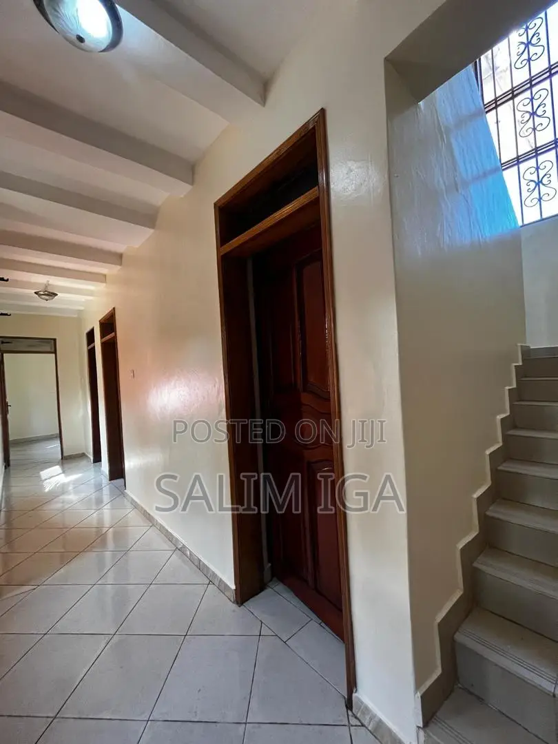 5bdrm Duplex in Kololo Property, Central Division for rent