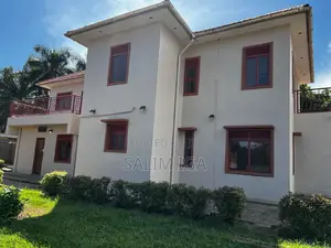 5bdrm Duplex in Kololo Property, Central Division for rent