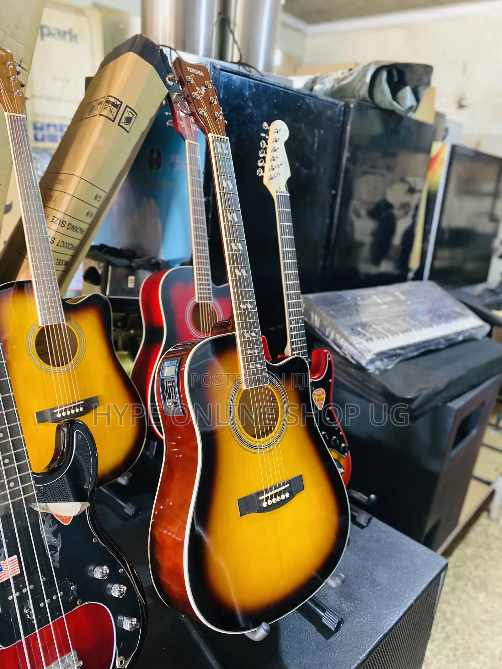 Powered Acoustic Guitars