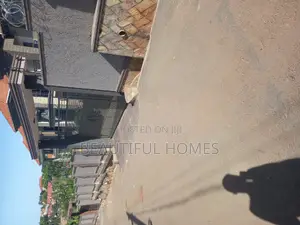 Furnished 6bdrm Duplex in Kisaasi, Central Division for sale