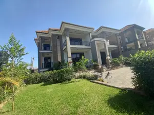 Furnished 6bdrm Duplex in Kisaasi, Central Division for sale