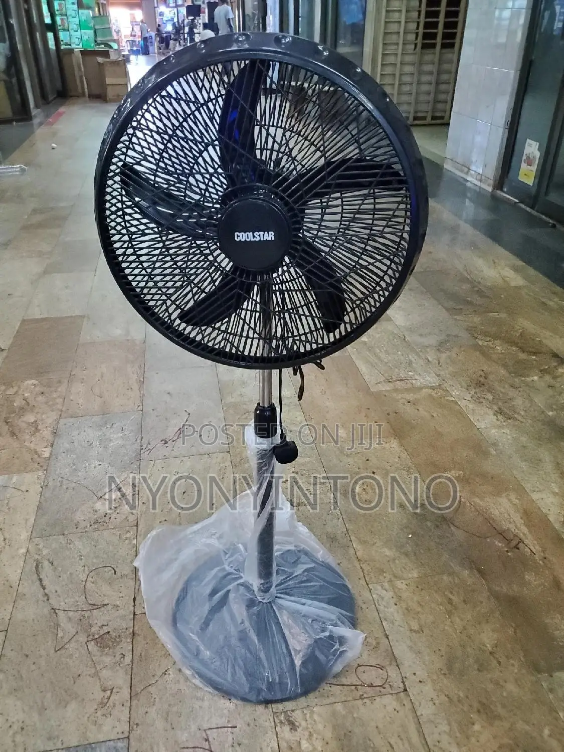Coolstar High Quality Black Stand Fan With Powerfull Motor