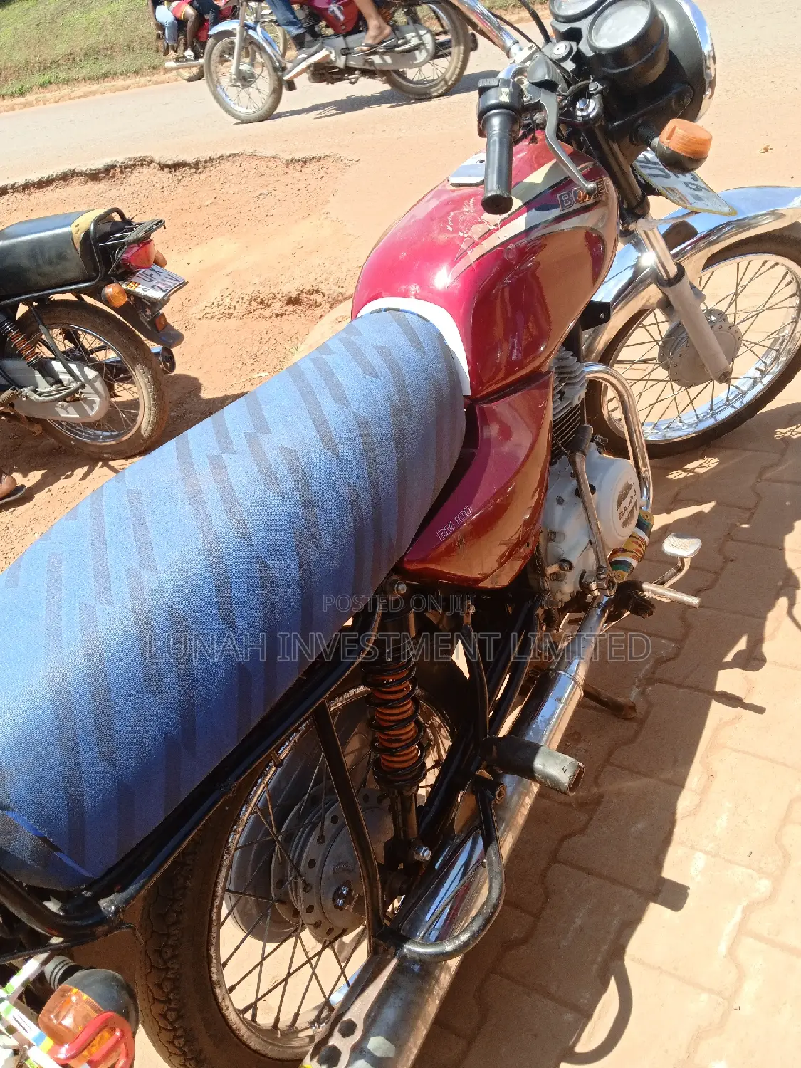 Bajaj Boxer 2023 Red