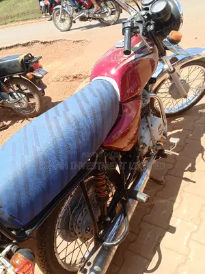 Bajaj Boxer 2023 Red