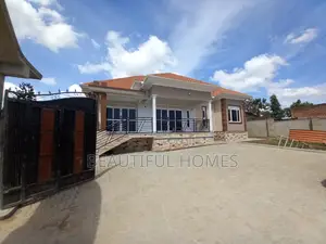 Furnished 4bdrm House in Kira for sale