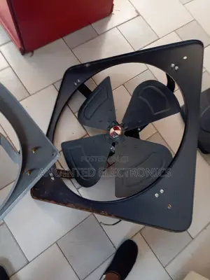 24" Estia Wall Fans