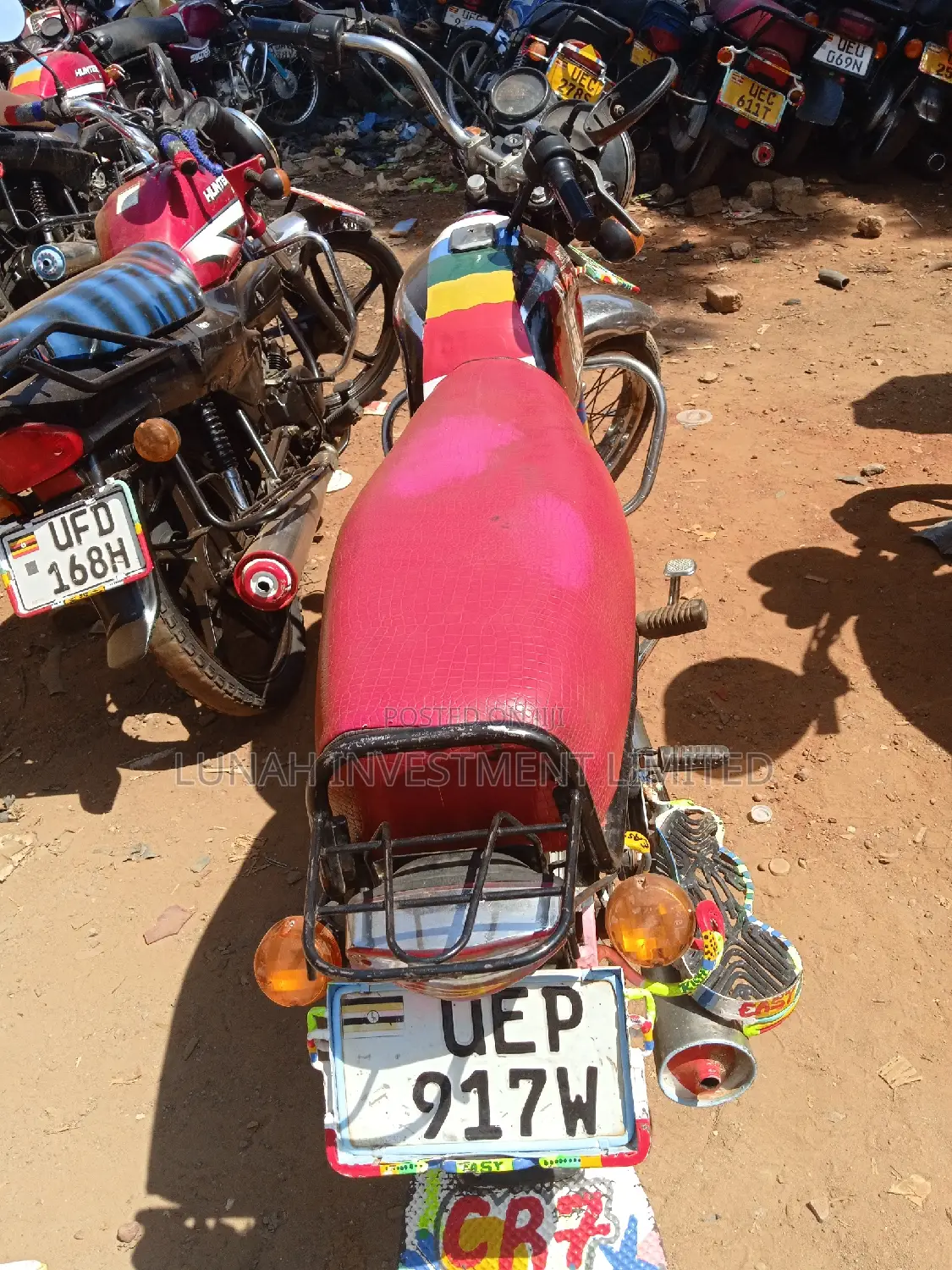 Bajaj Boxer 100 2021 Red