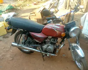 Bajaj Boxer 100 2016 Red
