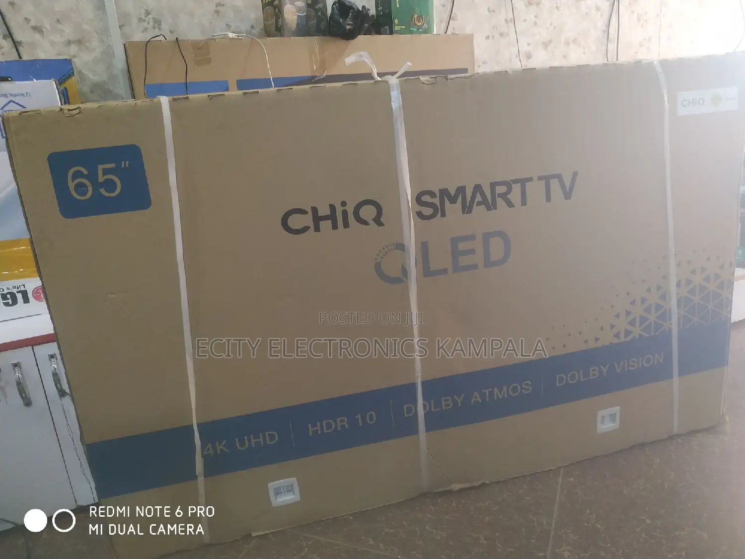 It's Chiq 65"Inch Smart