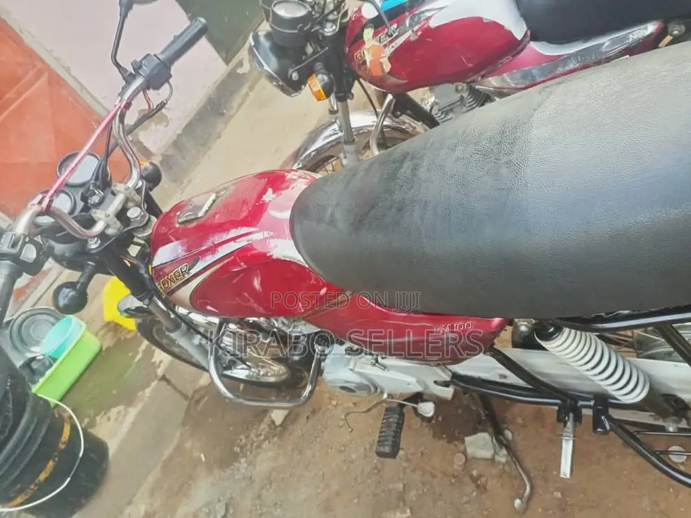 Bajaj Boxer 2019 Red