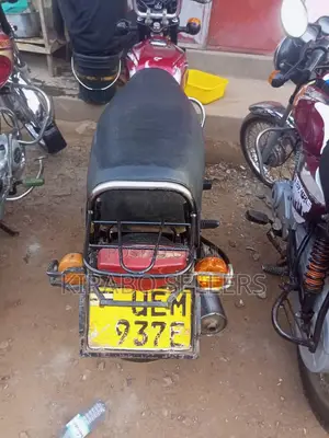 Bajaj Boxer 2019 Red