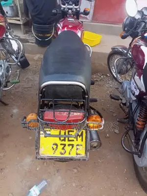 Bajaj Boxer 2019 Red