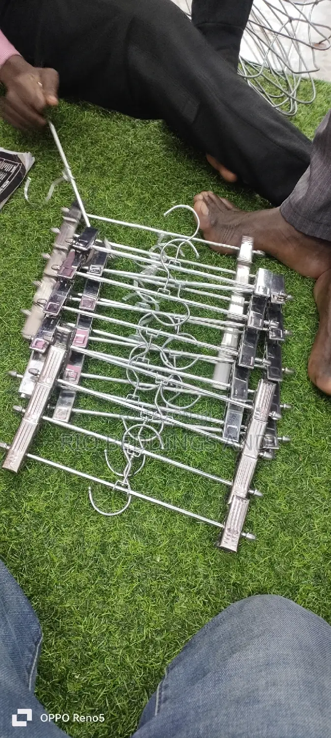 Metallic Hanger 10pcs in One Dozen