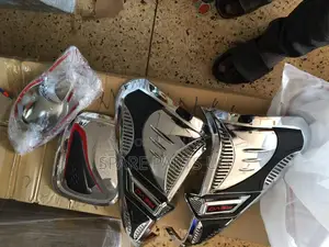 Hilux Revo / Rocco 2020 - 2024 Chrome Kit